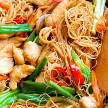 Chicken and Rice Vermicelli Stir Fry