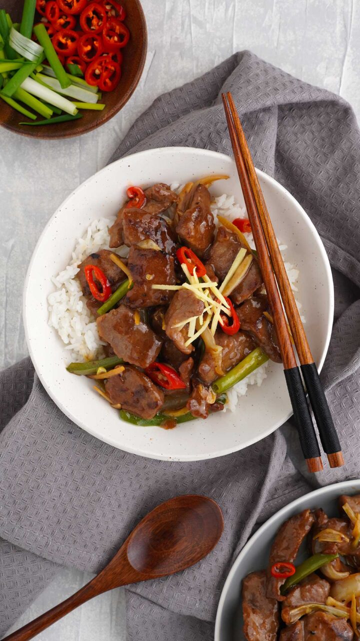 Ginger Beef Stir Fry - Khin's Kitchen - Asian Beef Recipes