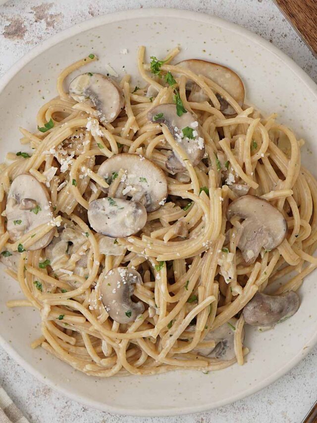 Salmon and Prawn Pasta - Khin's Kitchen