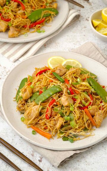 Pancit Bihon ( Filipino Fried Rice Noodle ) - Khin's Kitchen