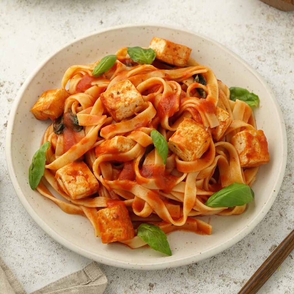 Tofu Pasta with Tomato Sauce - Khin's Kitchen